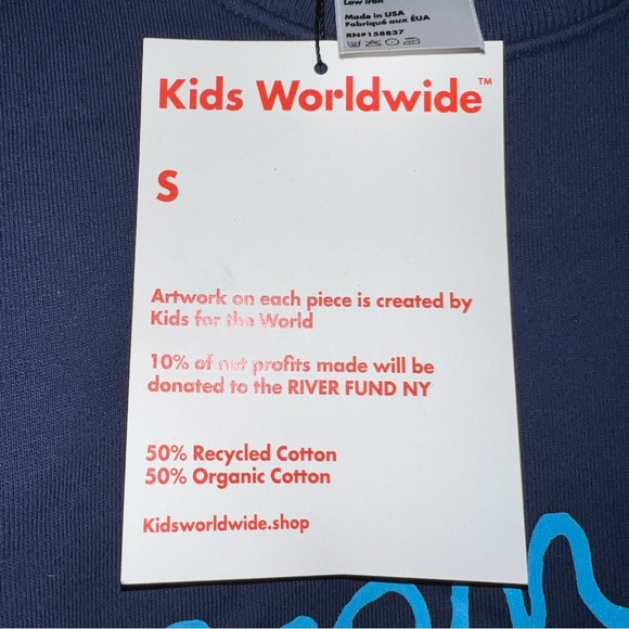 NEW KIDS WORLDWIDE DREAM BIG BLUE Crew Neck Sweater NWT Size Small Unisex - Picture 4 of 12